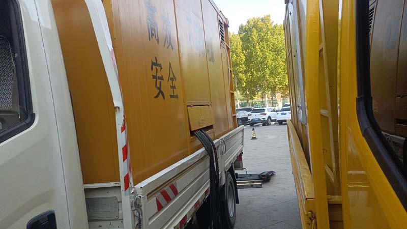 筠连如何判断柴油发电机组和UPS电源的切换时间是否符合要求？
